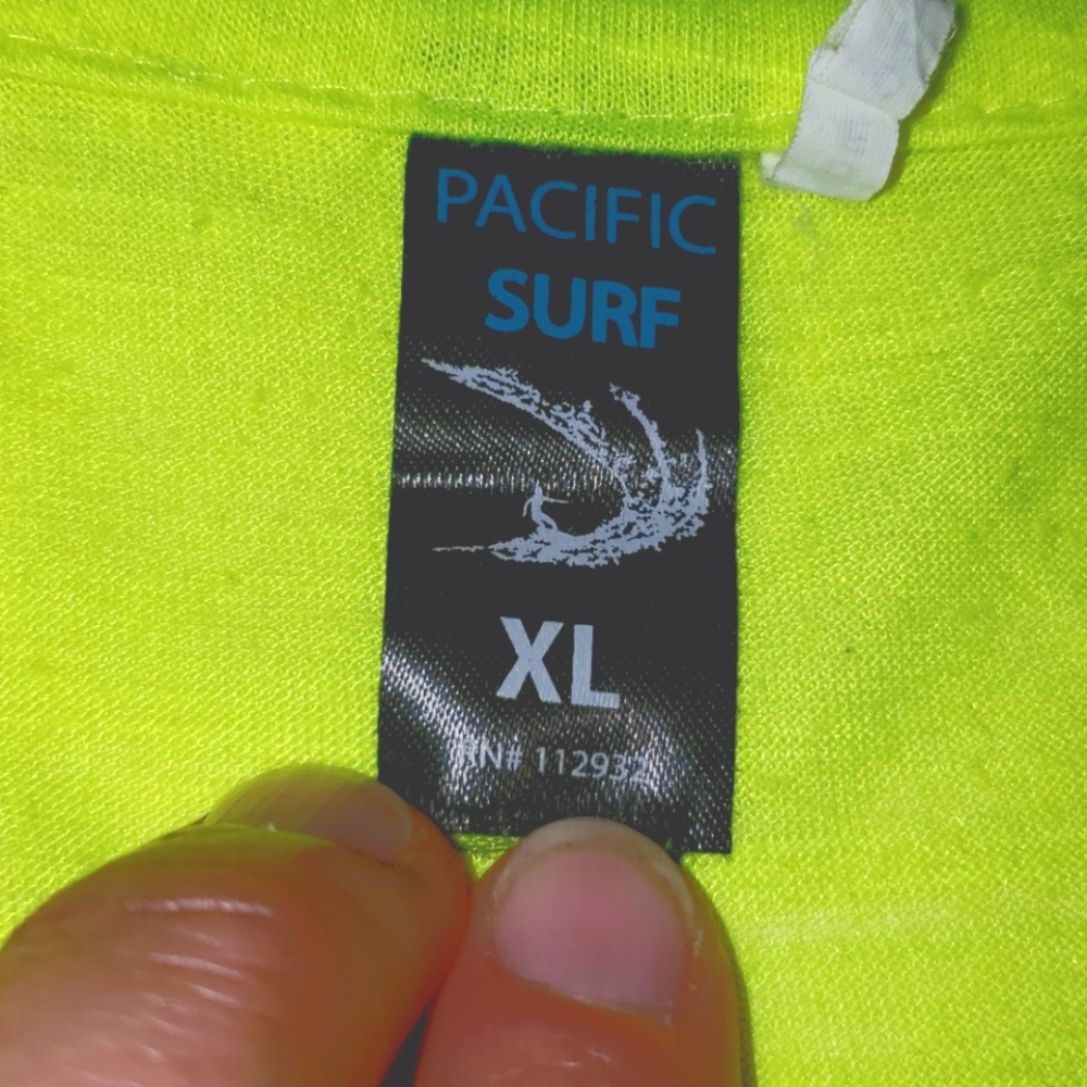 Pacific Surf Tank - Picture 2 of 5